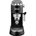 Pákové espresso De'Longhi EC 685 BK